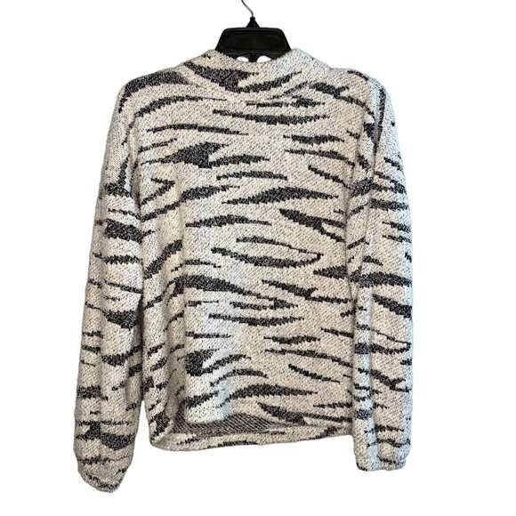 Maurices Zebra Mock Neck Sherpa Pullover Sweatshirt Women's Medium Black White - Picture 2 of 9